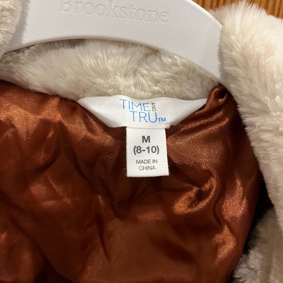 Time and Tru Women's Faux Fur Cropped Jacket - Picture 2 of 2